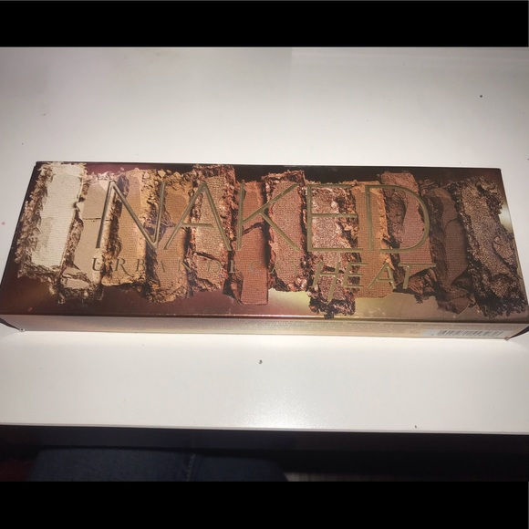 Naked Urban Decay HEAT palette - Picture 2 of 3